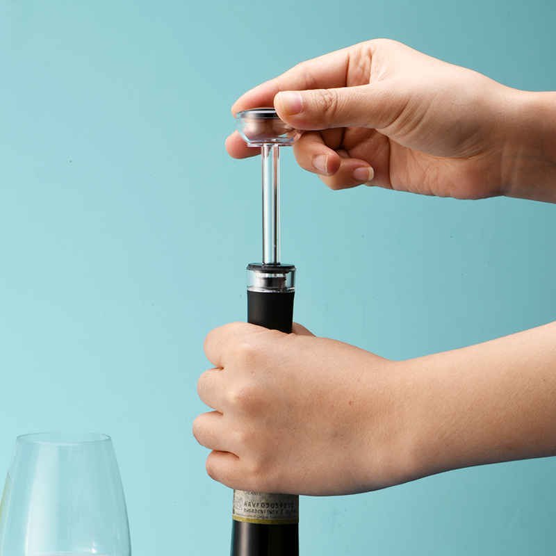 Pompe à vide noire réutilisabl - Wine Preservation Pump avis et prix